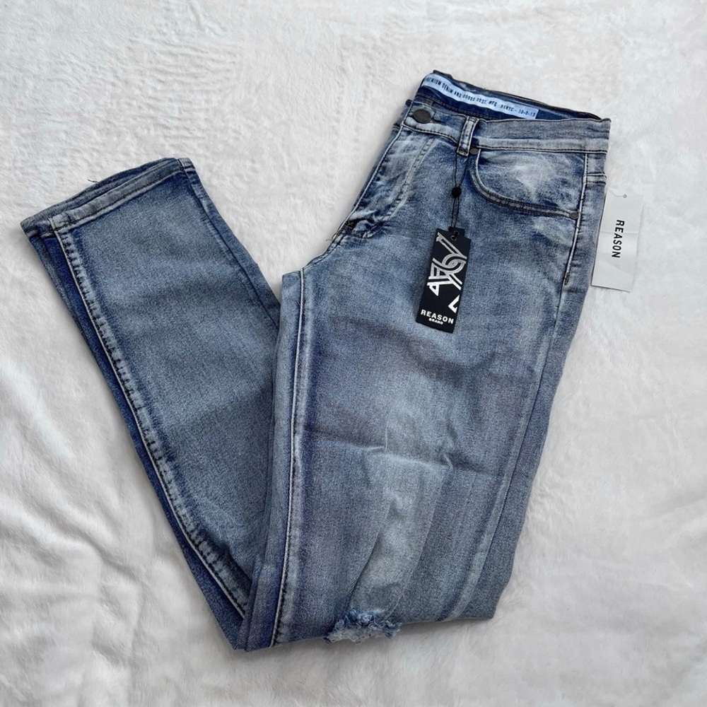 Reason Brand Slim Fit Distressed Men’s Jean Size 34X32